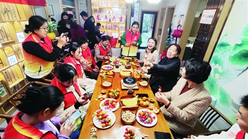 荣盛商圈暖“新”服务系列活动